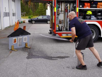 TUTA Salo pyrkii lisäämään nuorten turvallisuustaitoja ja tekemään pelastustoiminnan tutummaksi